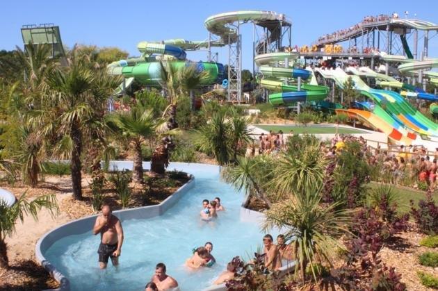 The O Gliss Water Park